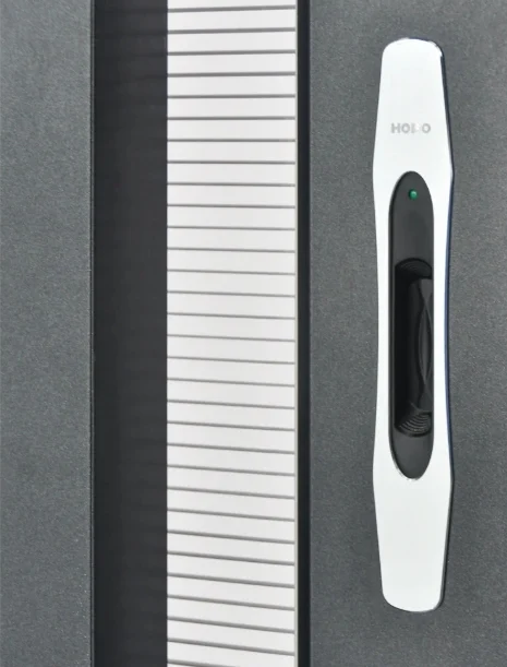 sliding door with multipoin lock